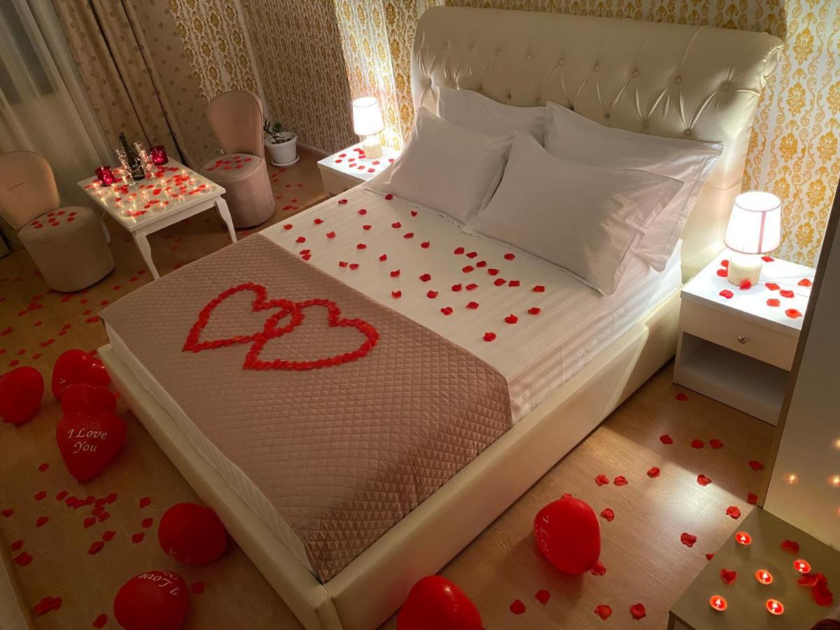 טיראנה Hotel Arberia מראה חיצוני תמונה