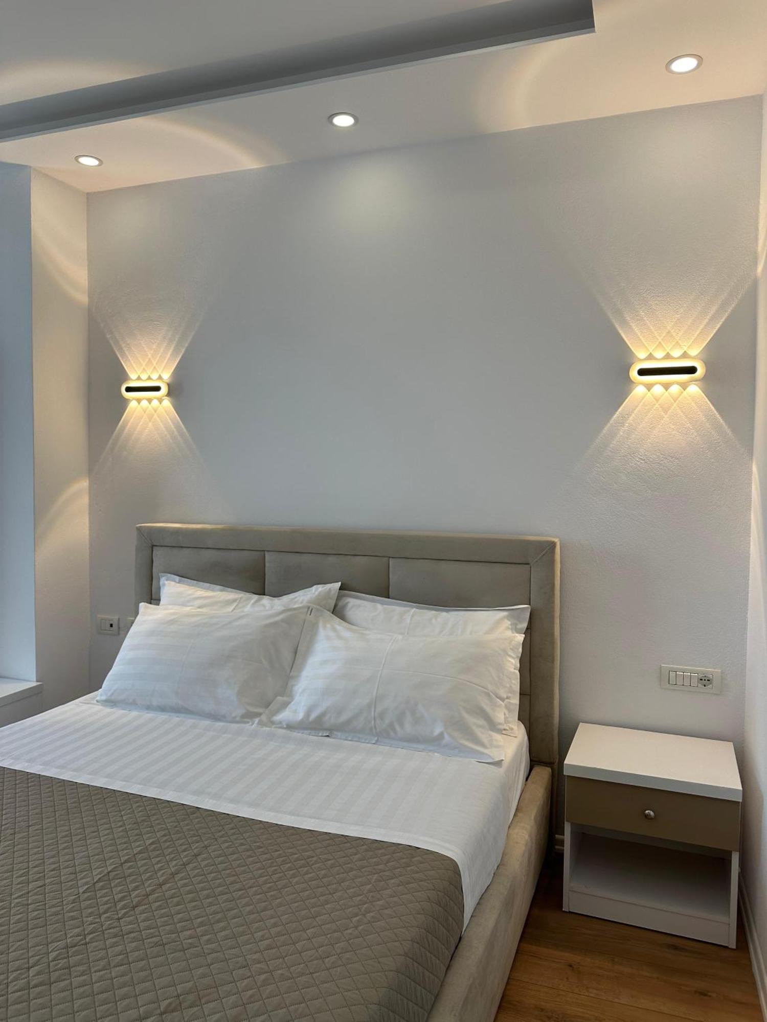 טיראנה Hotel Arberia מראה חיצוני תמונה