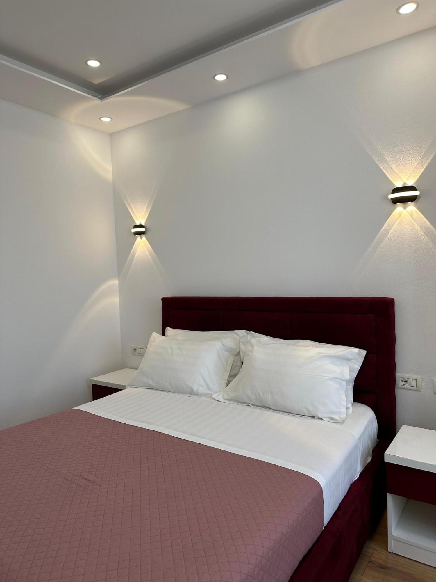 טיראנה Hotel Arberia מראה חיצוני תמונה