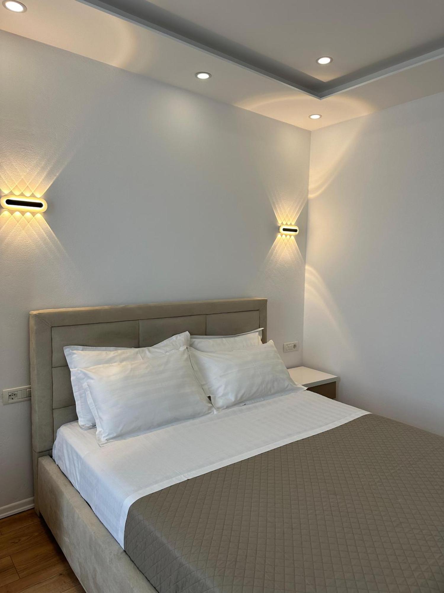 טיראנה Hotel Arberia מראה חיצוני תמונה