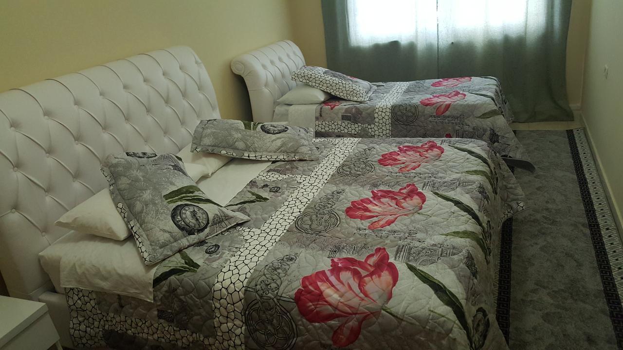 טיראנה Hotel Arberia מראה חיצוני תמונה