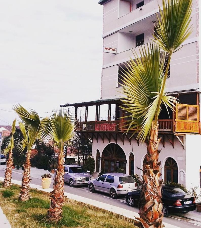 טיראנה Hotel Arberia מראה חיצוני תמונה